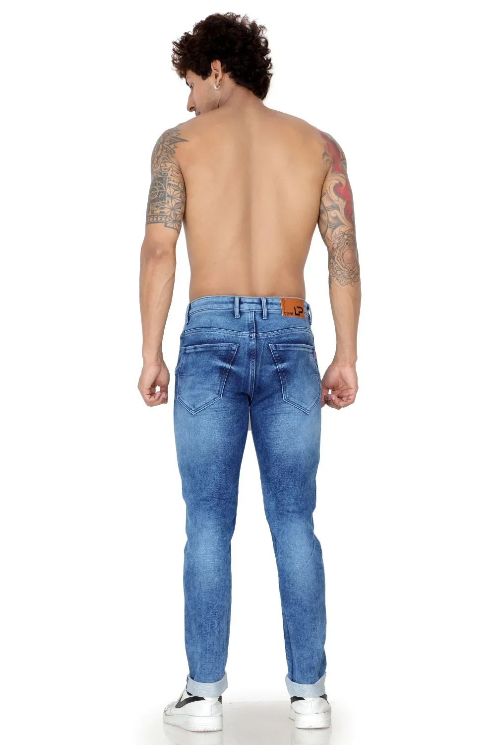 Stylish men's light wash jeans by LP Creation, featuring a comfortable straight fit and a classic 5-pocket design.