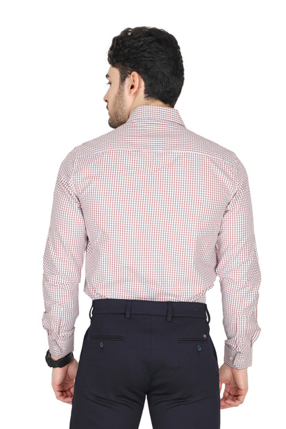 Men's regular fit, long-sleeve formal checked shirt in RED with a spread collar. The shirt is wrinkle-free and easy to iron, suitable for office or casual wear.
