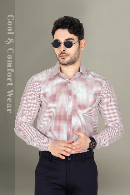 Men's regular fit, long-sleeve formal checked shirt in RED with a spread collar. The shirt is wrinkle-free and easy to iron, suitable for office or casual wear.
