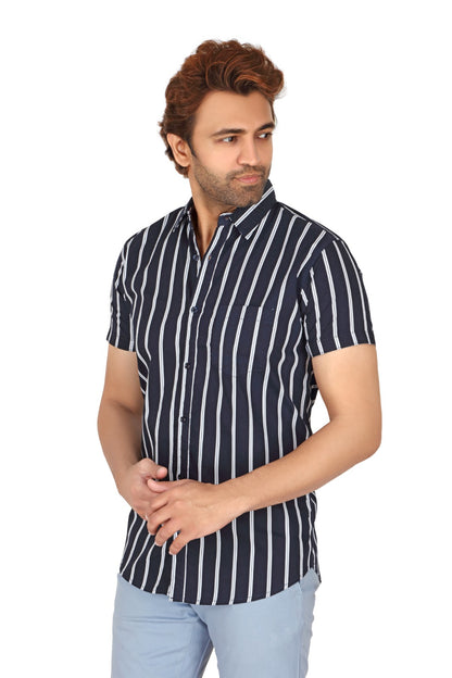 Men's casual striped half sleeve shirt with a spread collar and single chest pocket